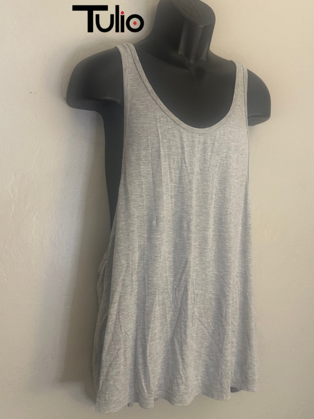 Tulio Tank Top 24" armpit to armpit Gently worn Cotton blend No size or fabric